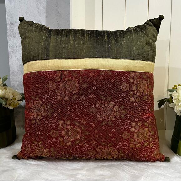 NEW Set Pier One Imports Silk Shantung Asian Floral Multi Colored Throw Pillow - Picture 10 of 16